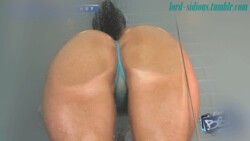 Rosee Divine muestra sus curvas divinas (gifs)